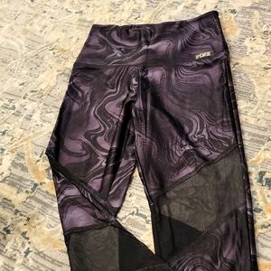 PINK Cropped Leggings